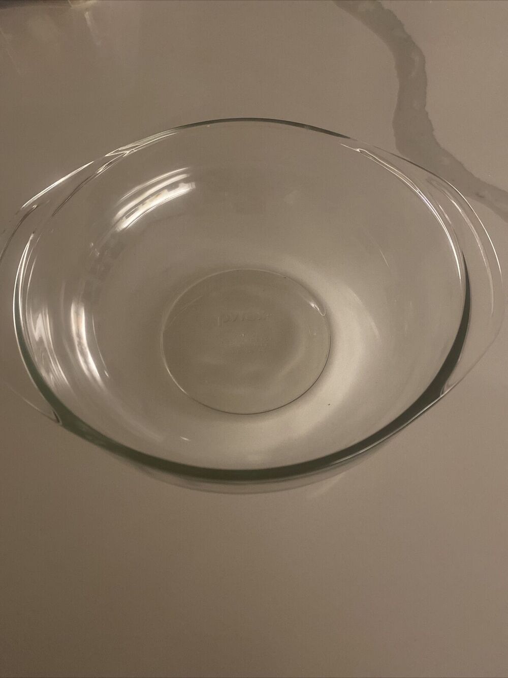 Pyrex 2 Qt / 2 L Clear Glass Casserole Dish #024